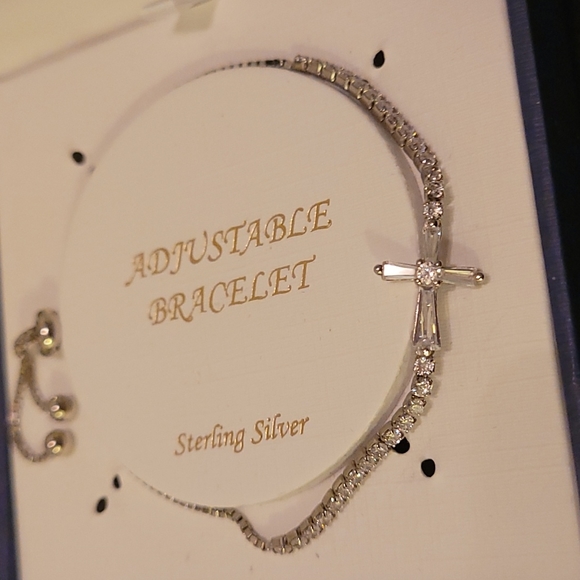 Exquisite Rachel Zoe Tennis Bracelet - Picture 15 of 15